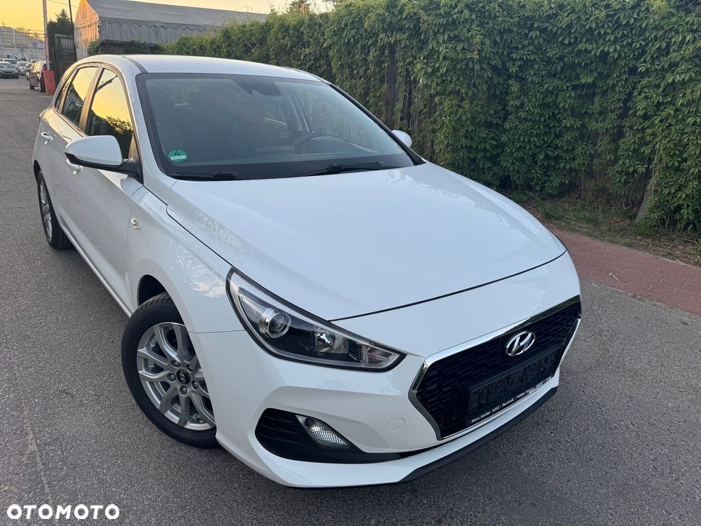 Hyundai i30 1.4 Fifa World Cup Edition - 4