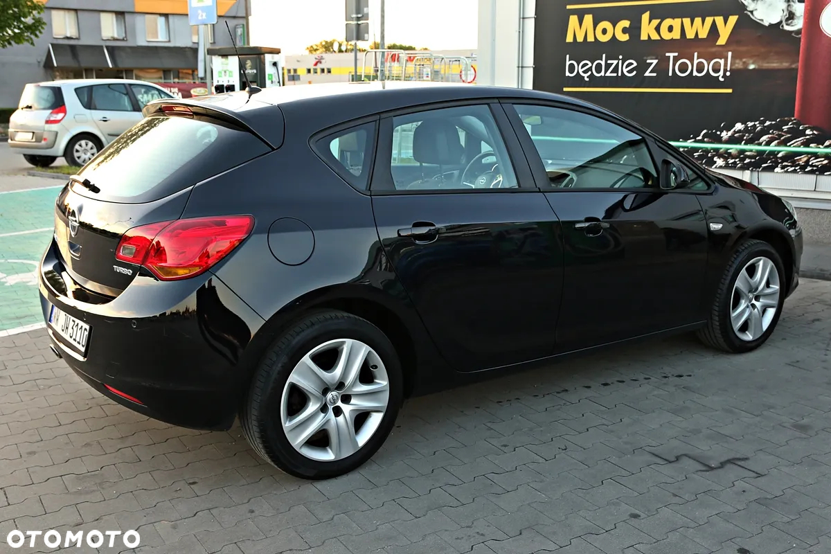 Opel Astra - 14