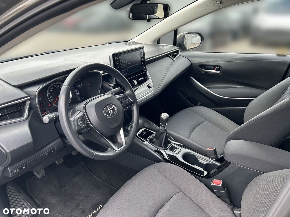 Toyota Corolla - 14