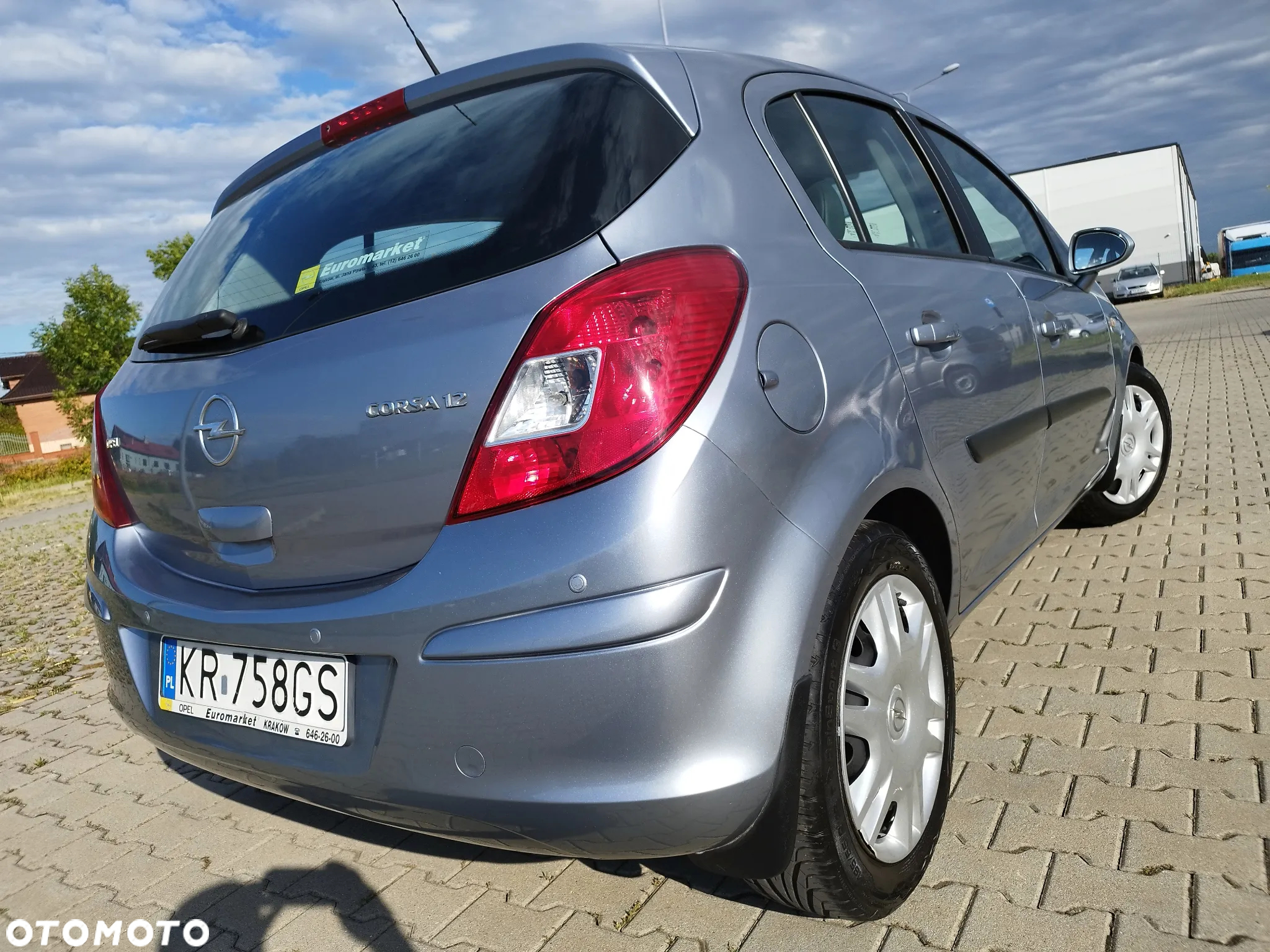 Opel Corsa 1.2 16V Cosmo - 6