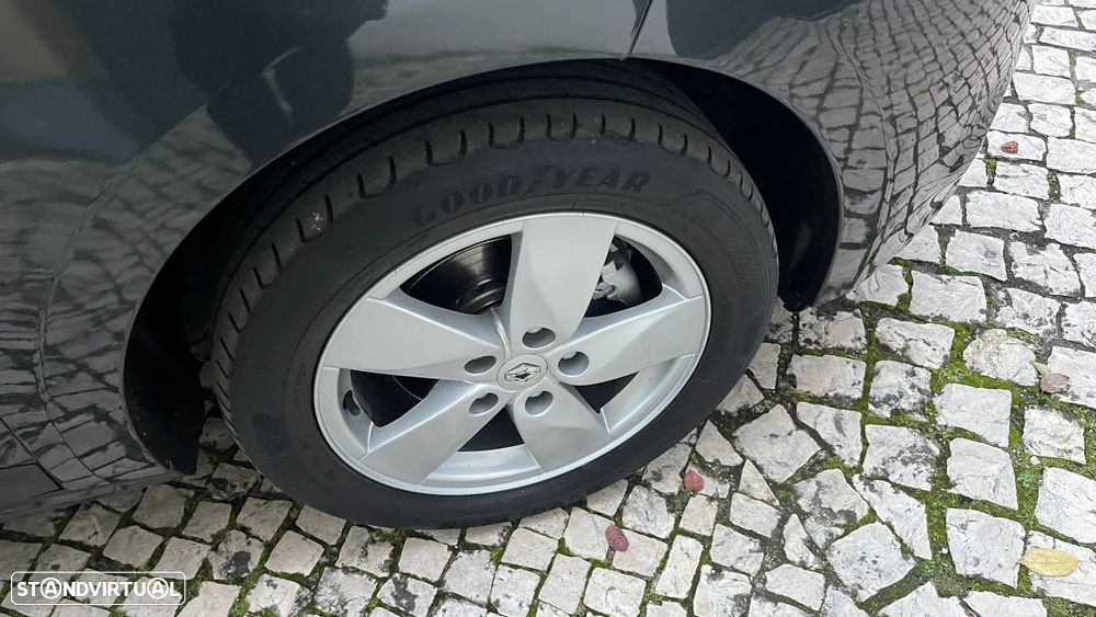 Renault Mégane Sport Tourer 1.5 dCi Dynamique - 6