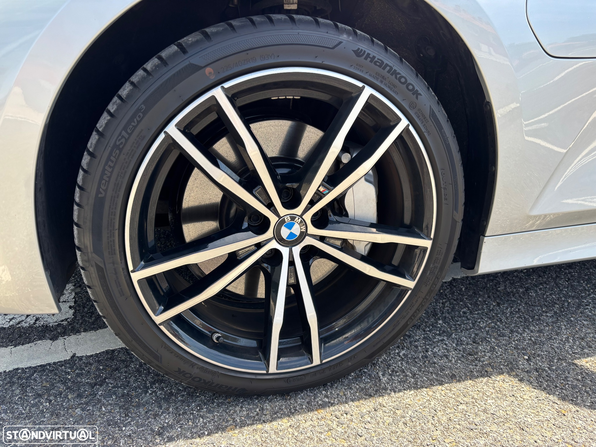 BMW 330 e Touring Corporate Edition Auto - 17