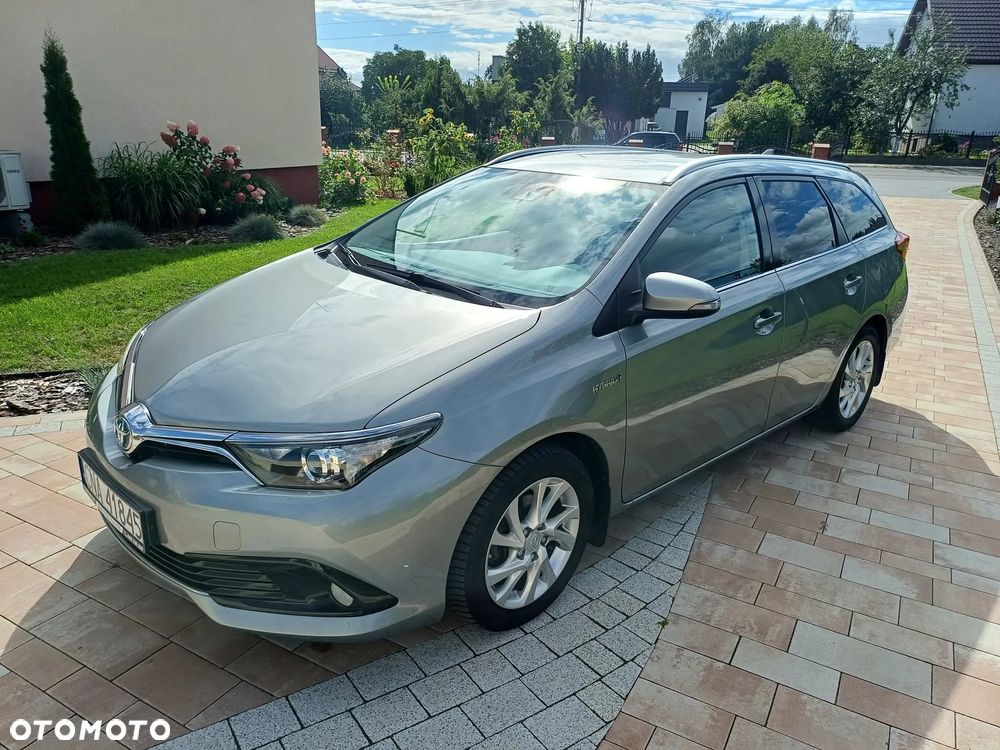 Toyota Auris 1.8 HSD Luna - 3