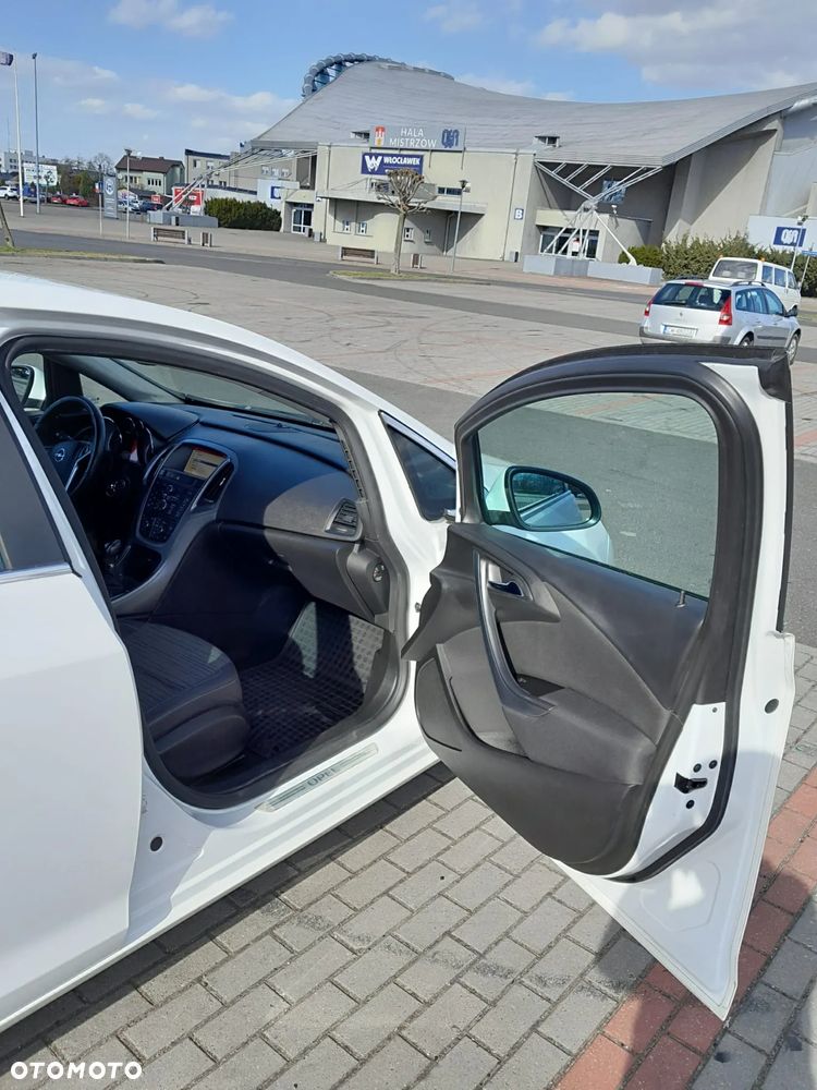 Opel Astra 1.4 T Business EU6 - 18