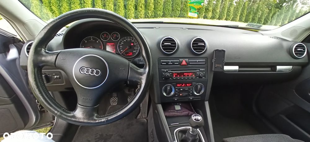 Audi A3 2.0 TDI Attraction - 14