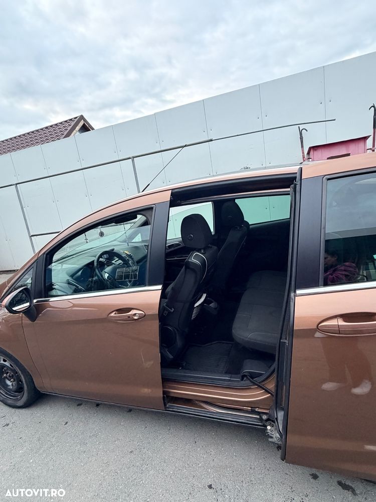 Ford B-Max - 24