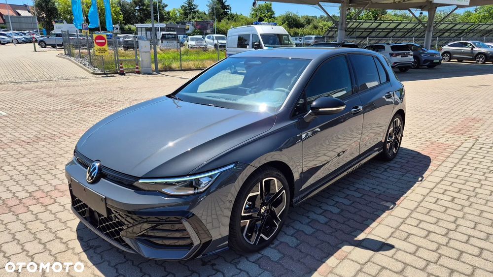 Volkswagen Golf 1.5 eTSI mHEV R-Line Plus DSG - 2