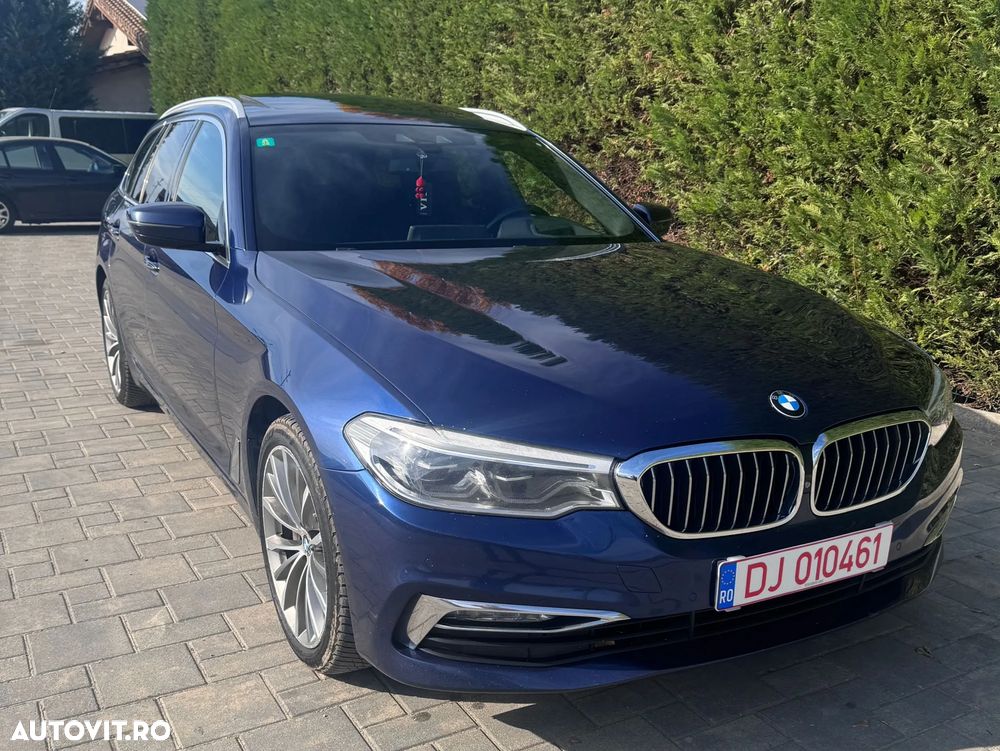 BMW Seria 5 530d xDrive Touring Aut. Luxury Line - 2