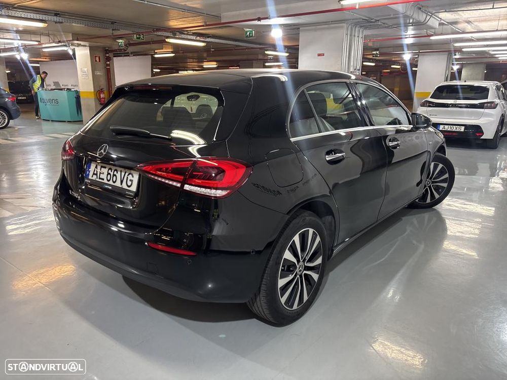 Mercedes-Benz A 250 e Style Plus - 3