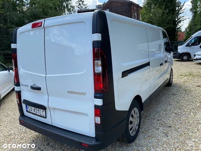 Renault TRAFIC - 4