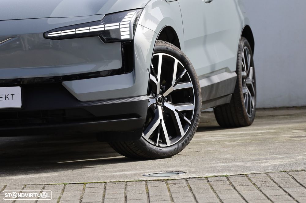 Volvo EX30 69 kWh Single Motor Extended Range Ultra - 33