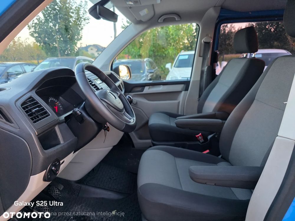 Volkswagen Transporter - 25