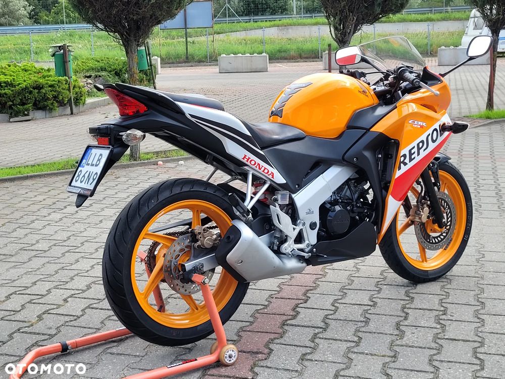 Honda CBR - 17