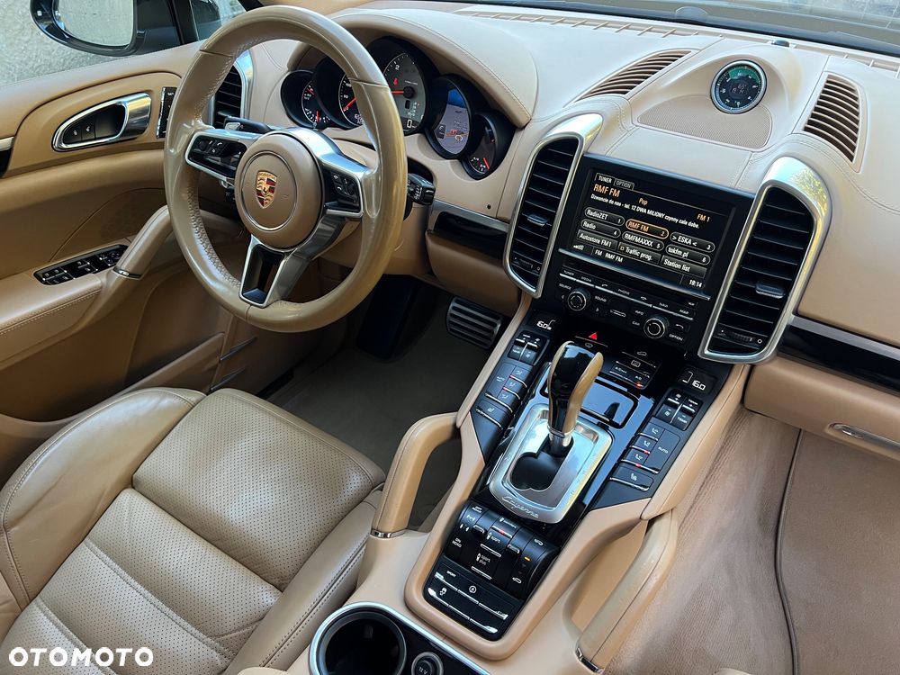 Porsche Cayenne S Diesel - 30