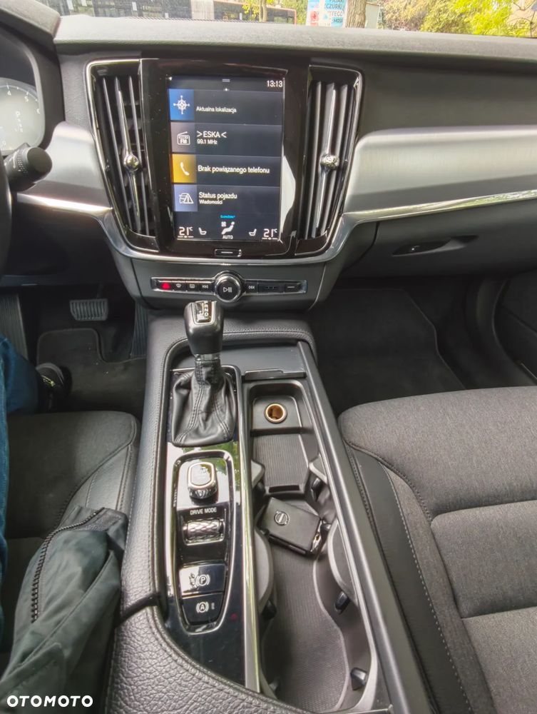 Volvo S90 T4 Momentum - 10