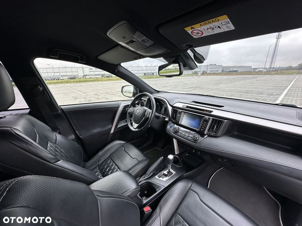 Toyota RAV4 Hybrid Prestige 4x4 - 21