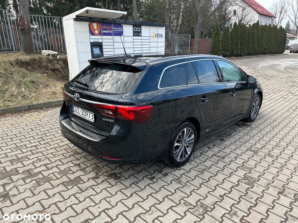 Toyota Avensis Touring Sports 1.8 Edition S+ - 15