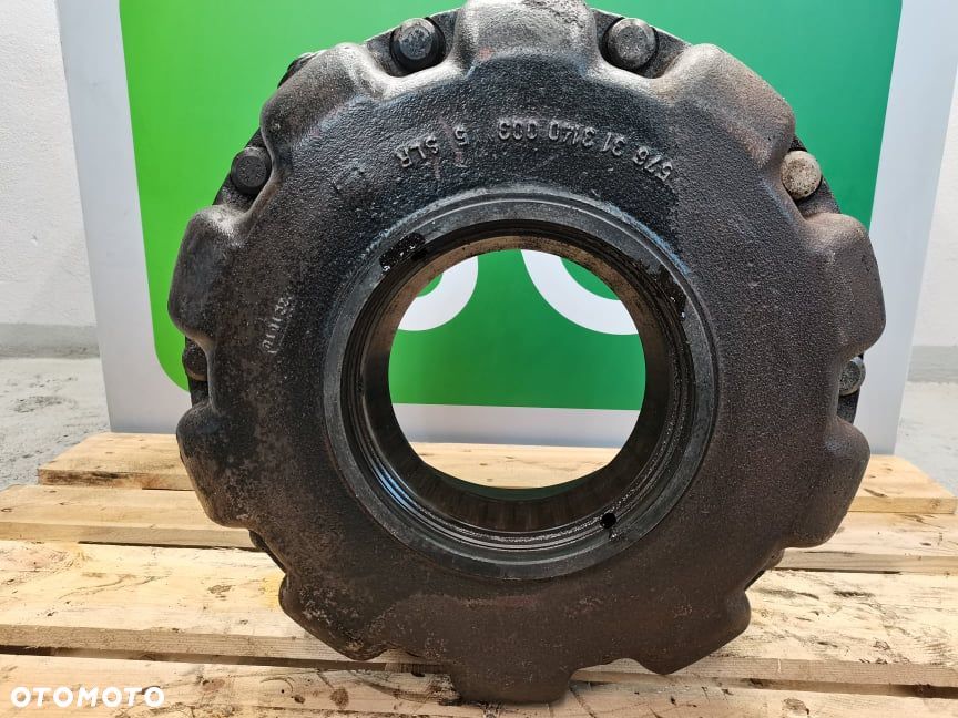 Piasta koła Claas Xerion 3300 {575 31 3140 003} - 4