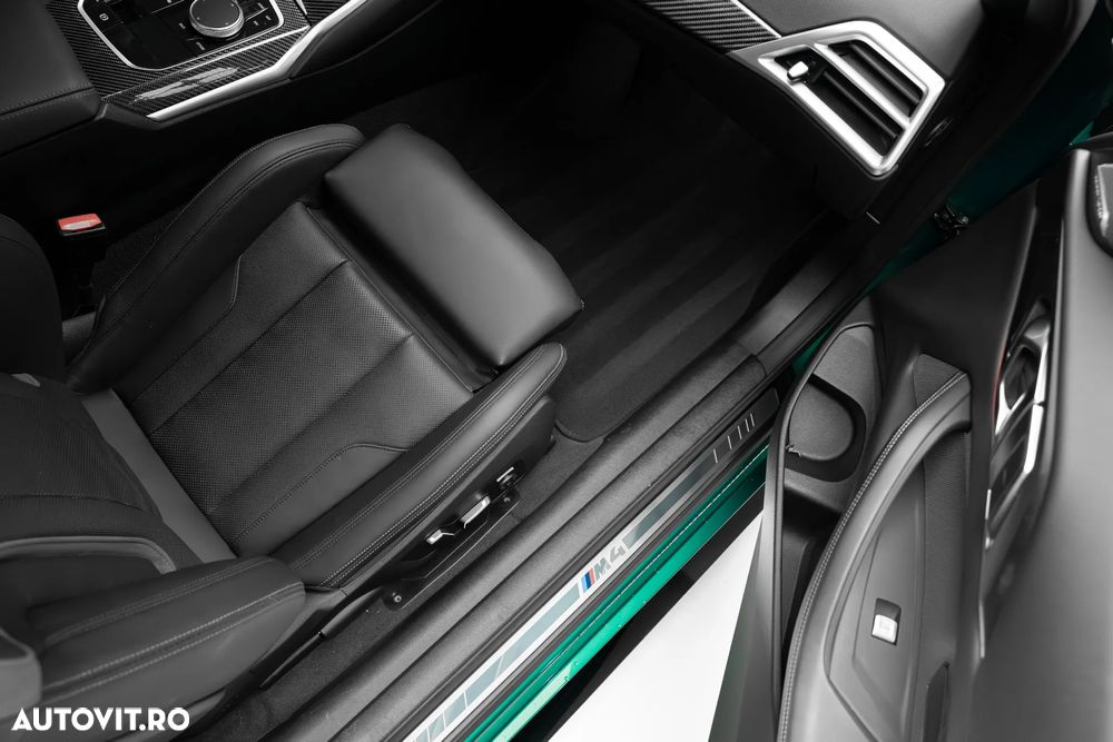 BMW M4 Competition M xDrive - 37