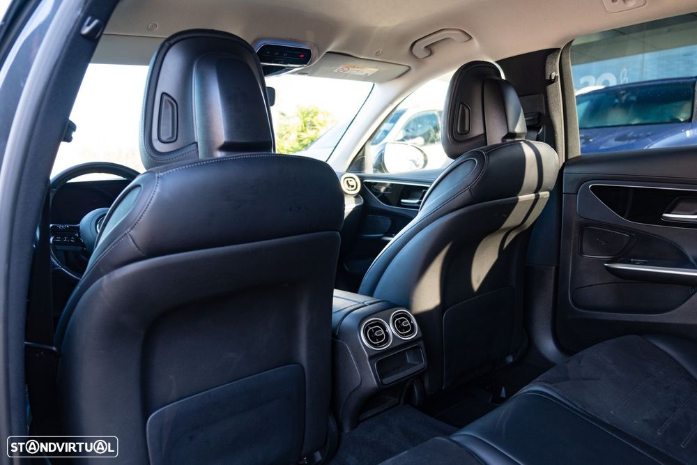 Mercedes-Benz C 300 d AMG Line - 43