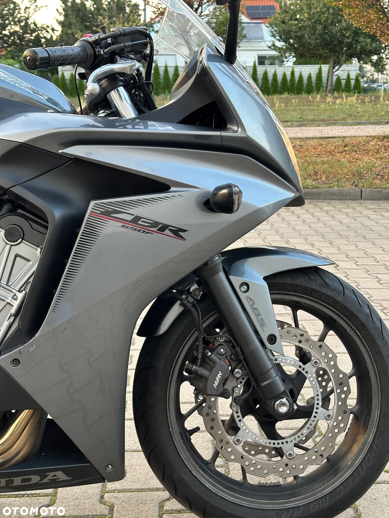 Honda CBR - 9