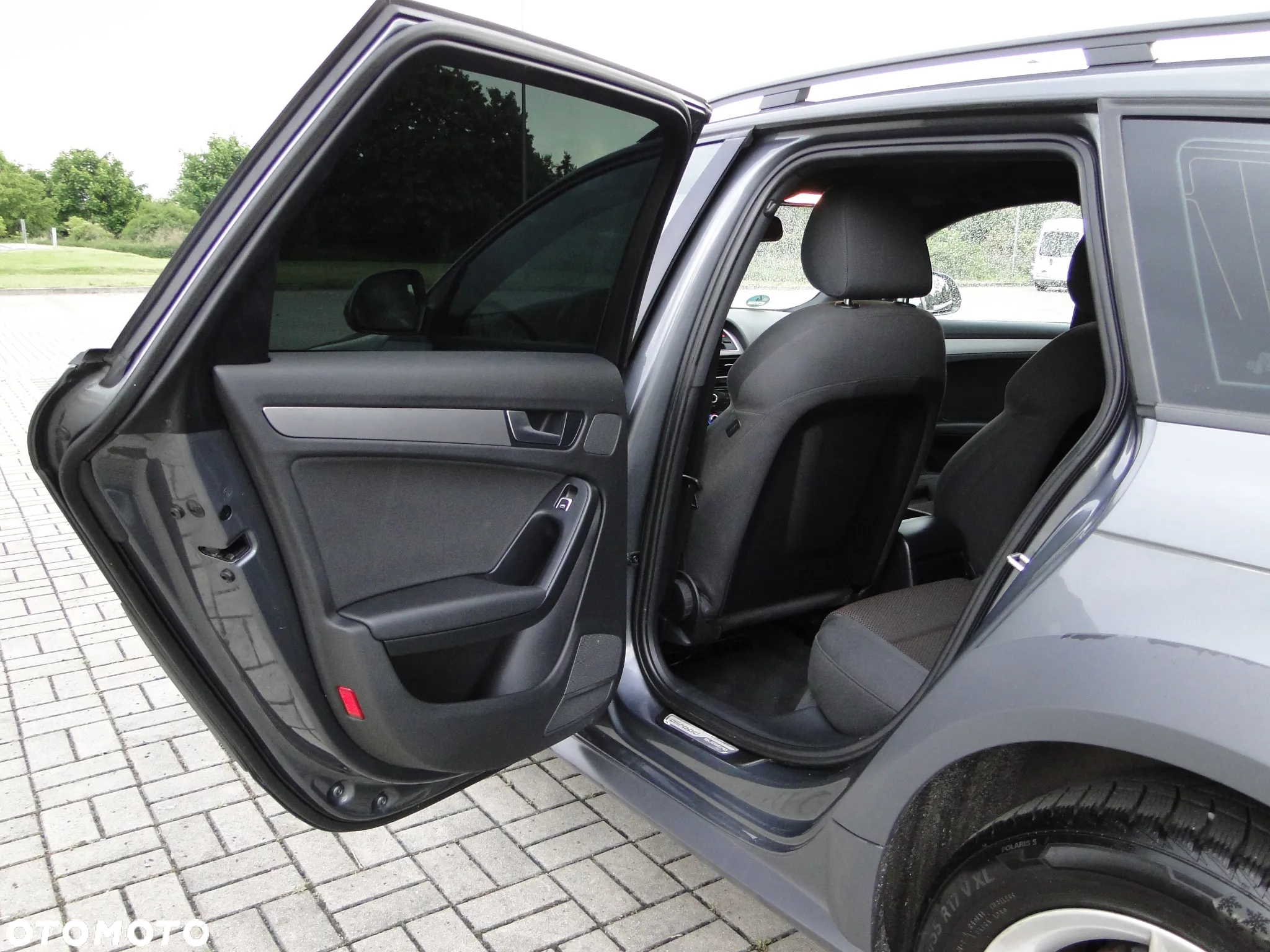 Audi A4 Allroad 2.0 TDI Quattro - 11