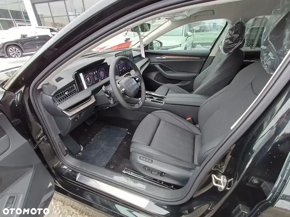 Skoda Superb 2.0 TDI SCR 4x4 L&K DSG - 10
