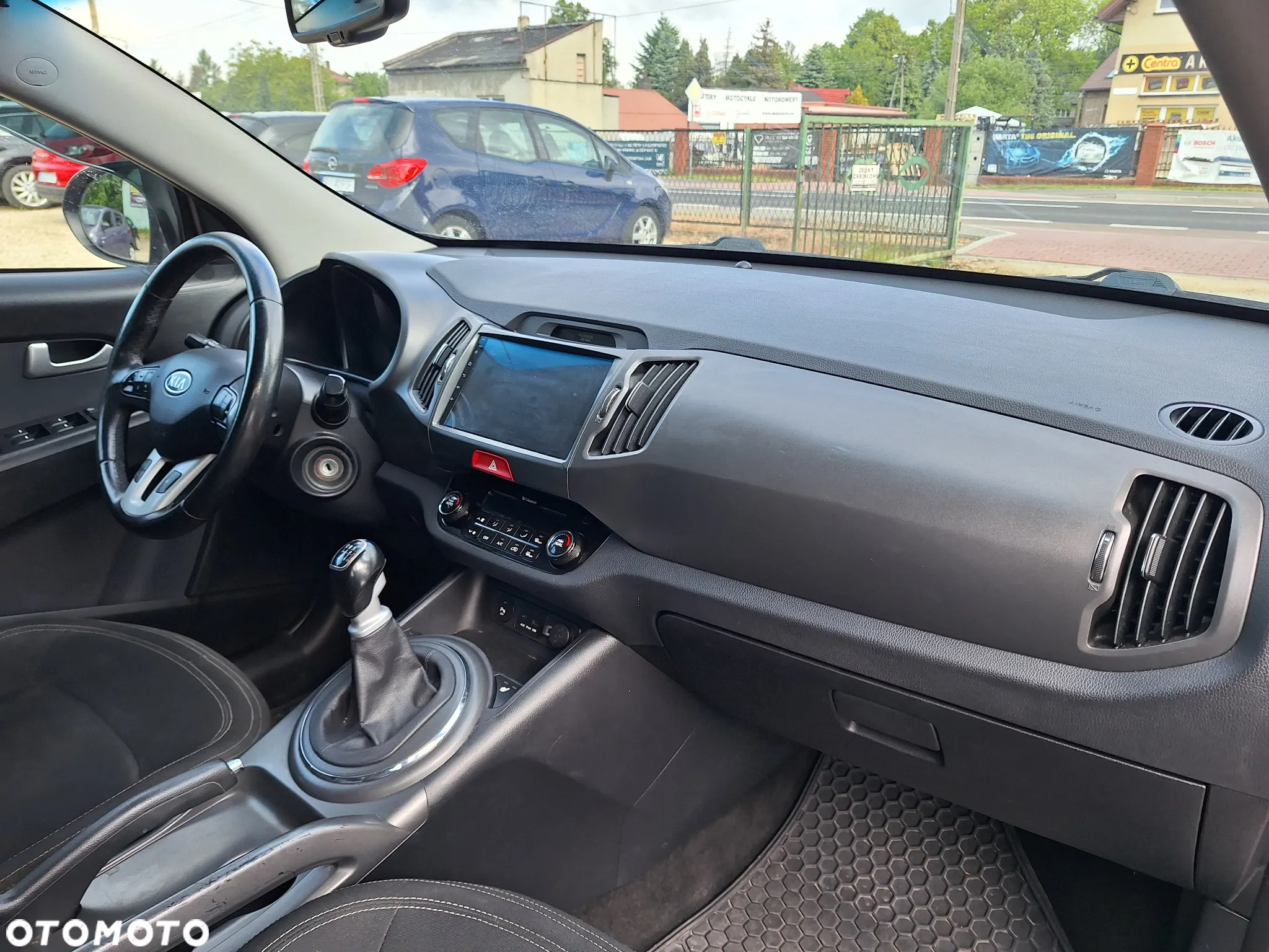 Kia Sportage 2.0 CRDI 4WD Fifa World Cup Edition - 24