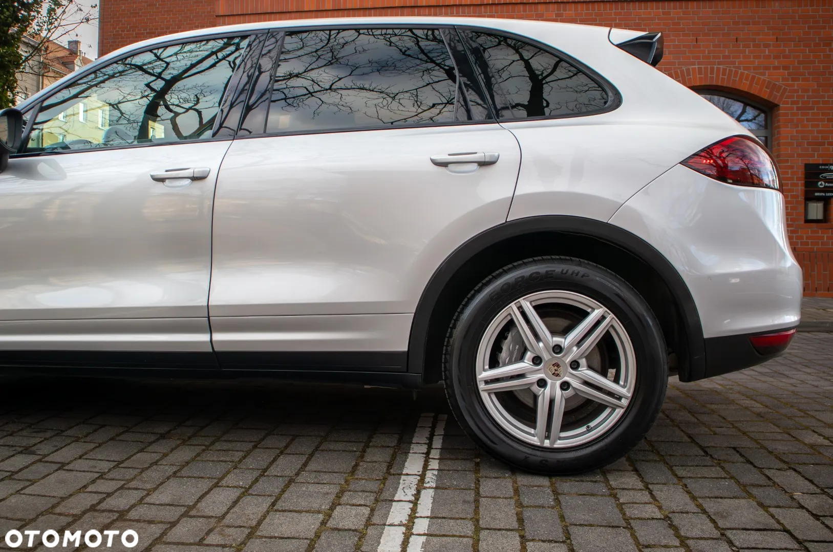 Porsche Cayenne - 7