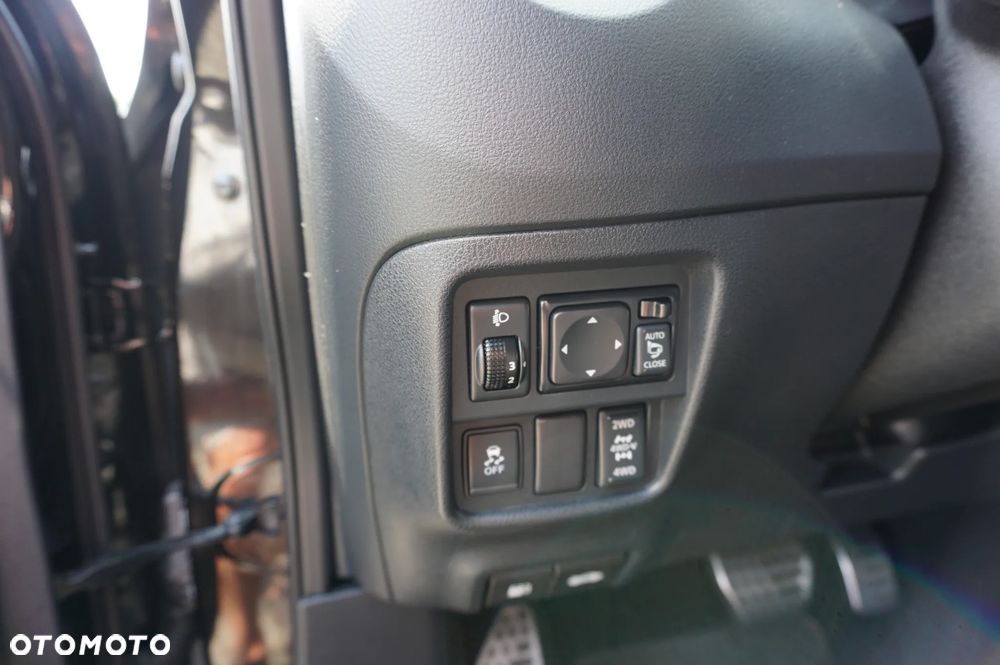 Nissan Juke 1.6 DIG-T ALL-MODE 4x4i CVT Nismo - 37