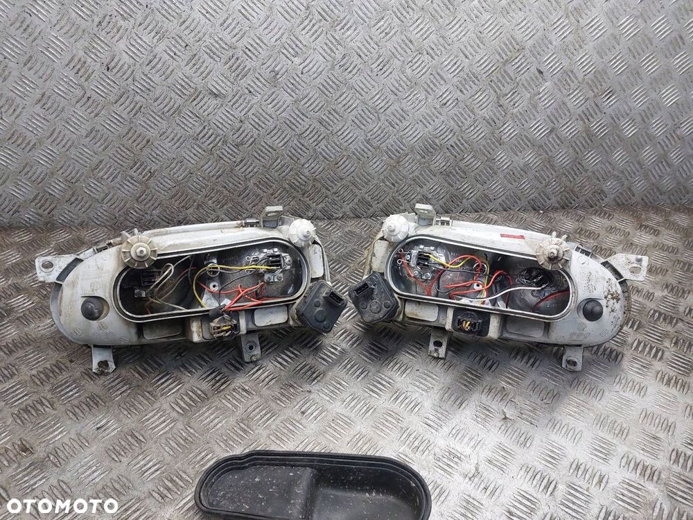 LAMPA LEWY PRZÓD + PRAWY PRZÓD TUNING RING VOLKSWAGEN GOLF III EU - 4