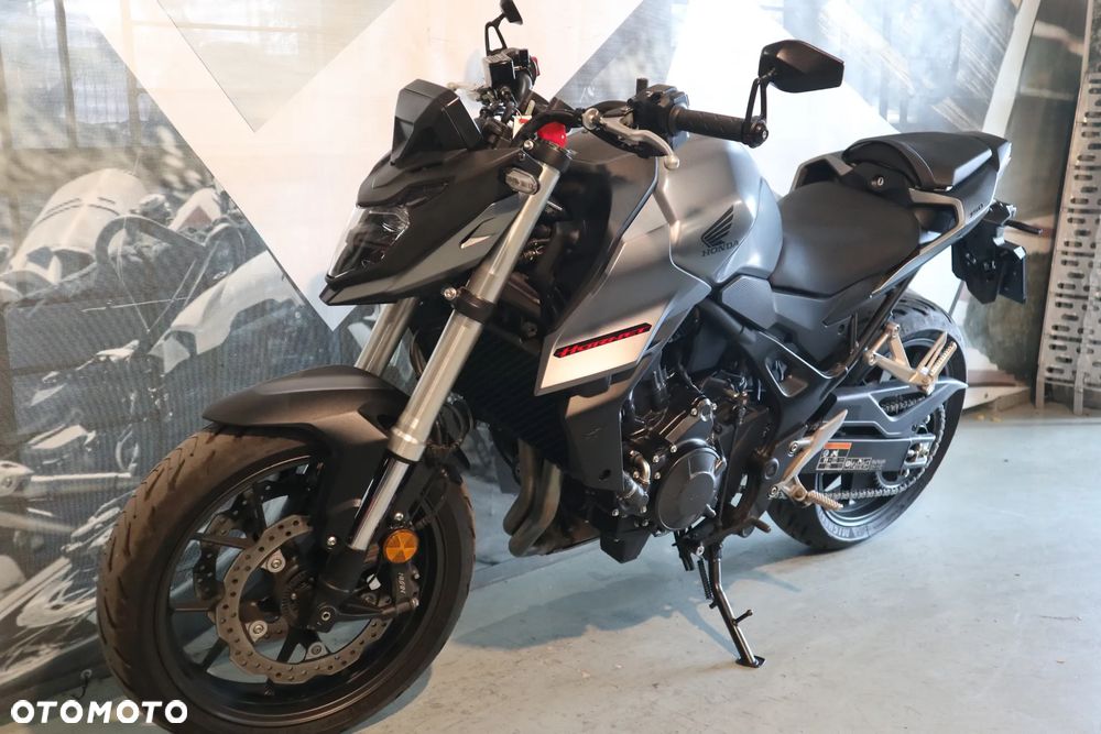 Honda Hornet - 2
