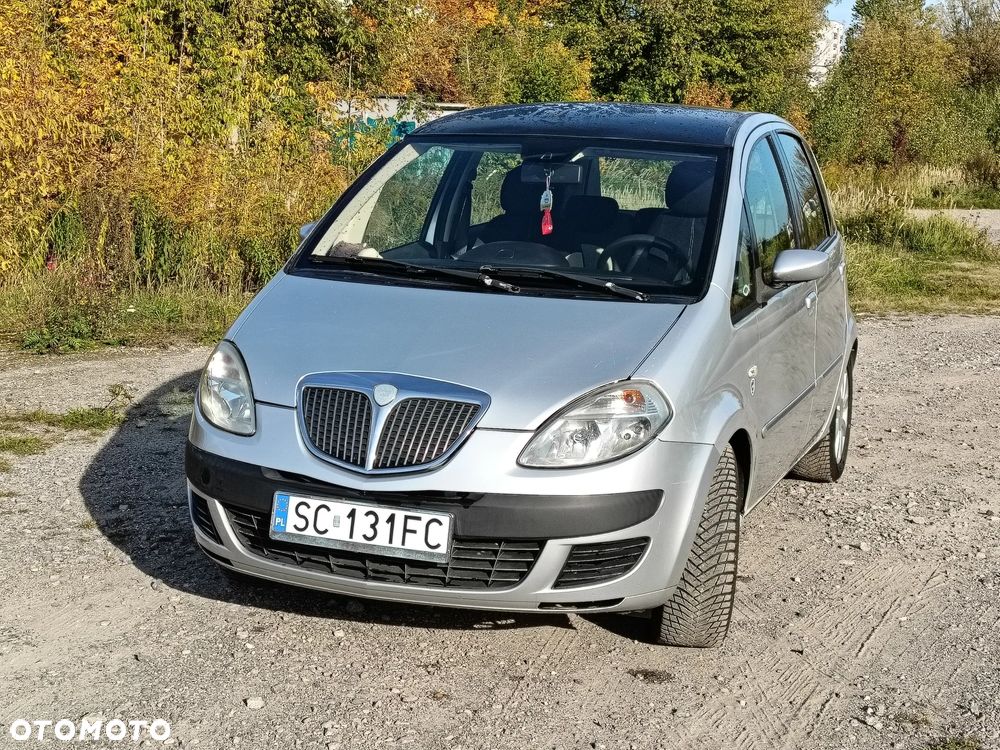 Lancia Musa 1.4 16V Oro - 2
