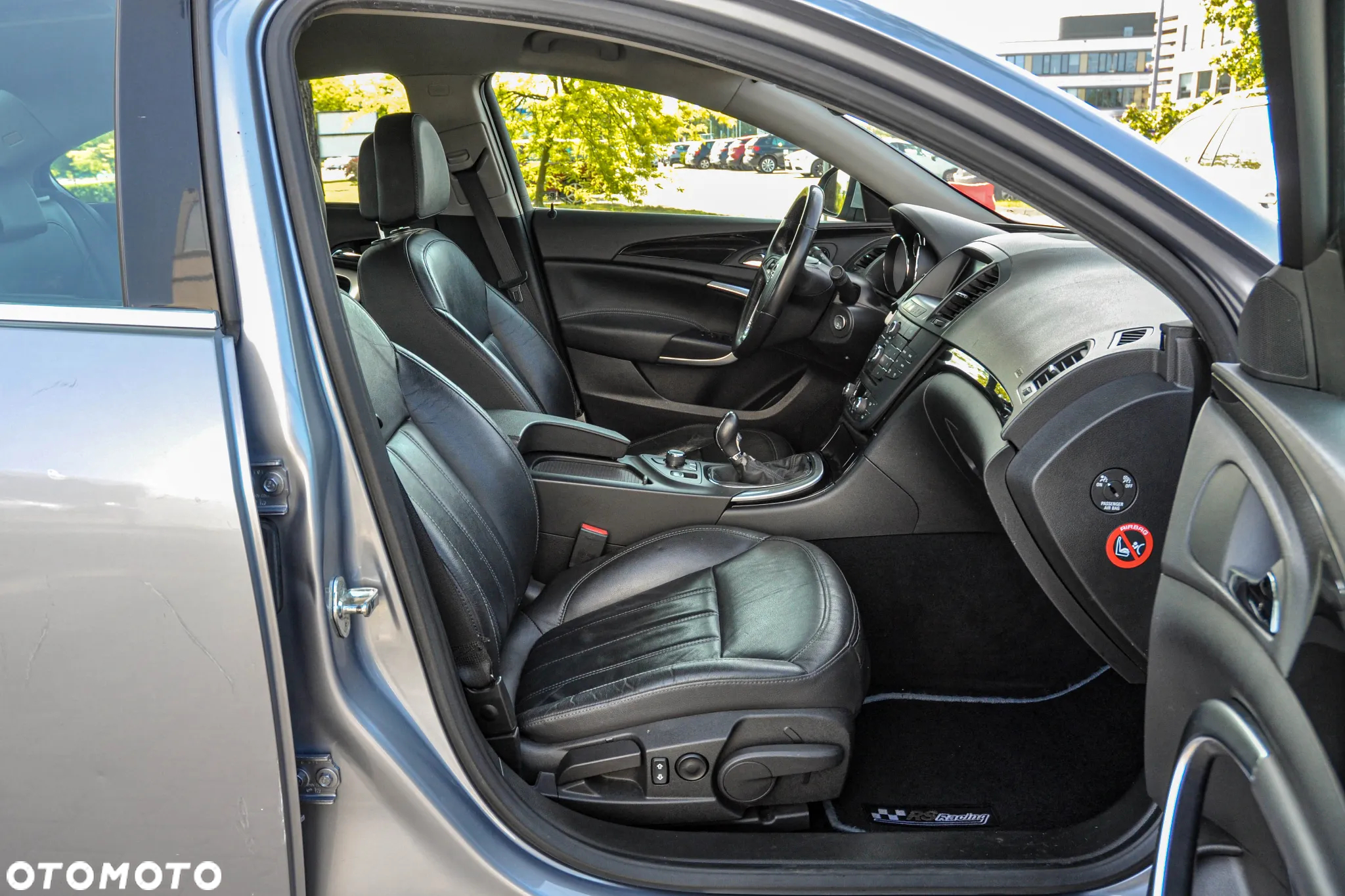 Opel Insignia 2.0 CDTI Cosmo - 11