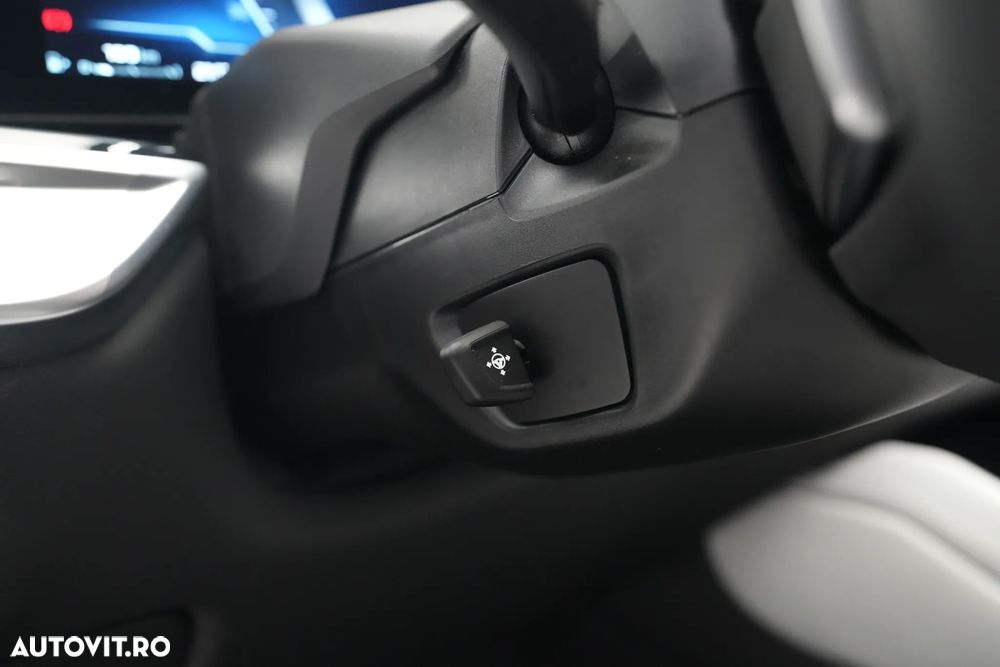 BMW X6 M M60i xDrive - 25