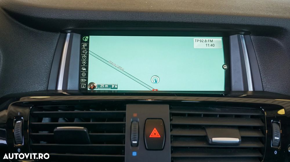 BMW X3 xDrive20d AT xLine - 10