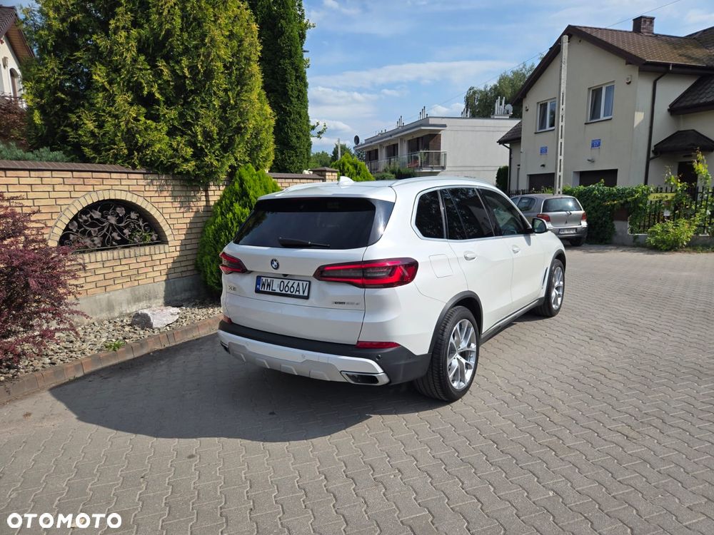 BMW X5 xDrive30d mHEV - 8