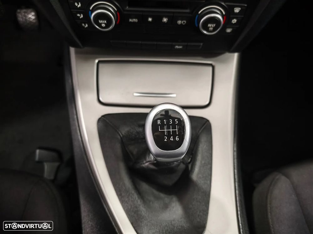 BMW 320 d - 9