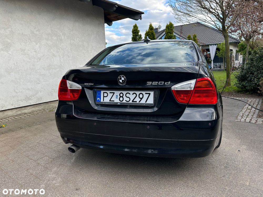 BMW Seria 3 320d - 13