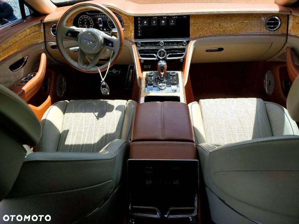 Bentley Flying Spur - 10