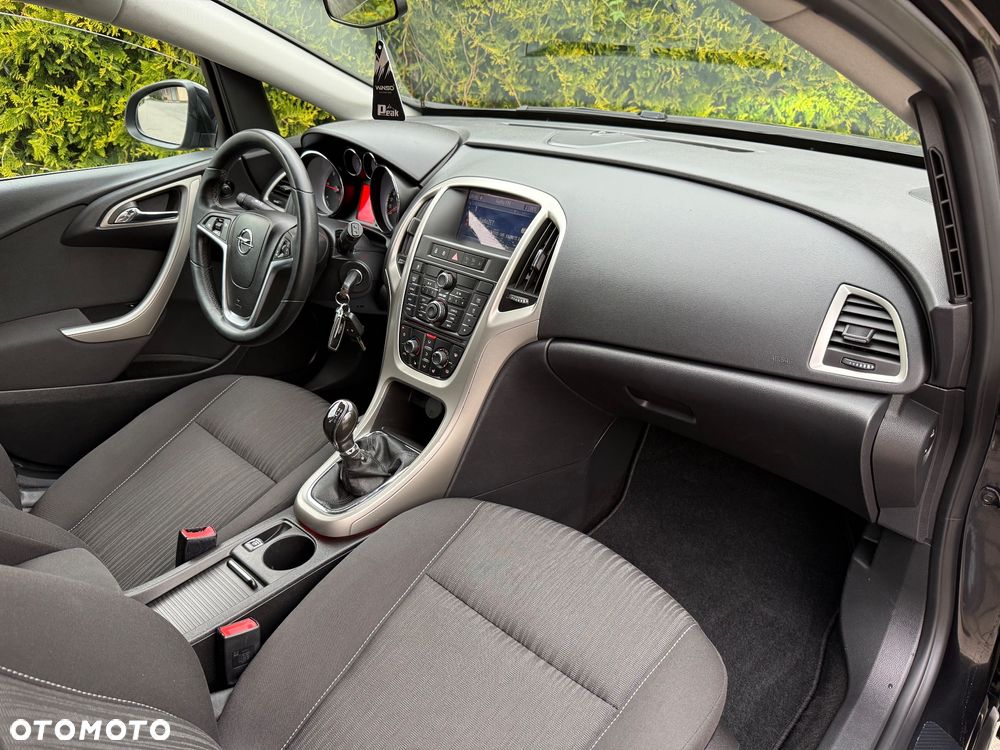 Opel Astra 1.7 CDTI DPF Active - 8