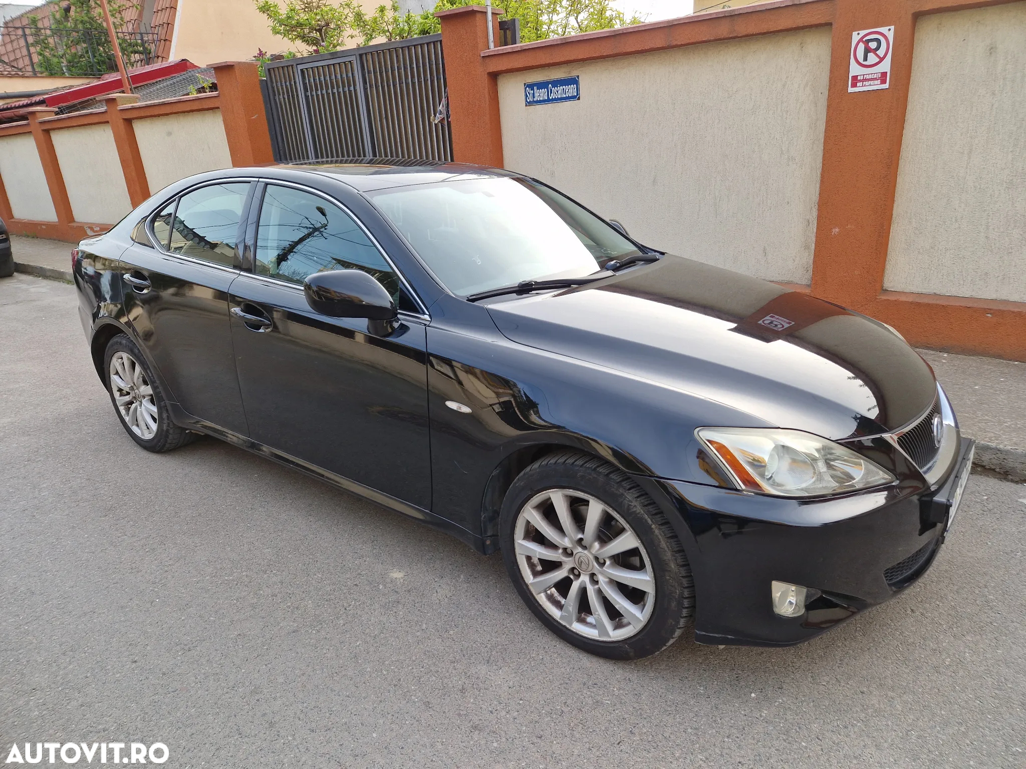 Lexus Seria IS 220d - 3