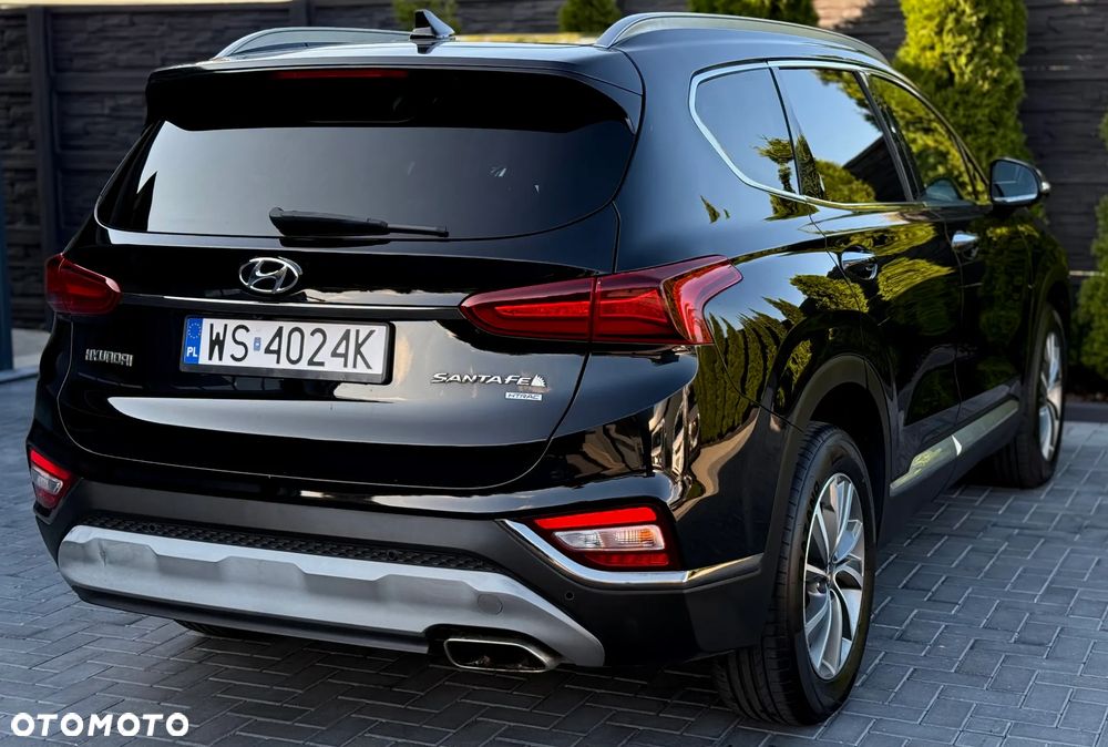 Hyundai Santa Fe - 5