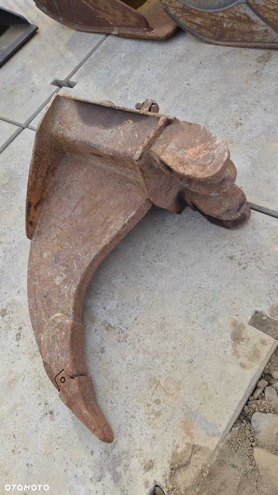 Zrywak do koparki złącze S1 B20 Volvo ząb zrywający ripper koparka do korzeni - 1