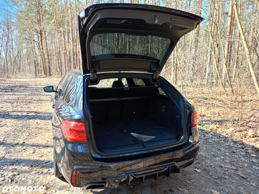 BMW Seria 5 530d xDrive Sport - 11