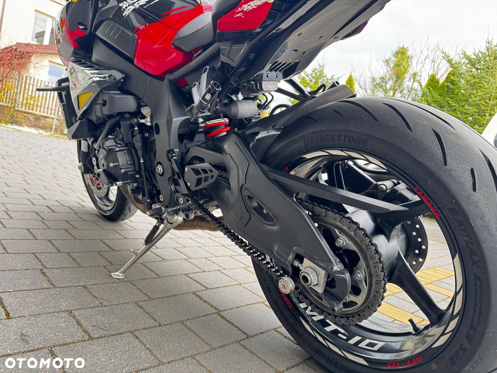 Yamaha MT - 6