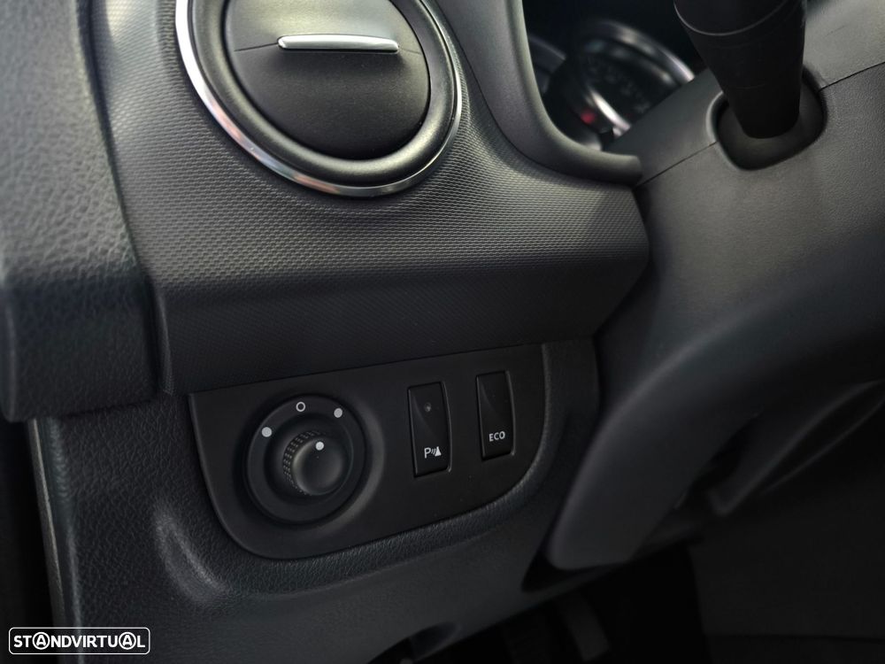 Dacia Sandero 0.9 TCe Stepway - 19