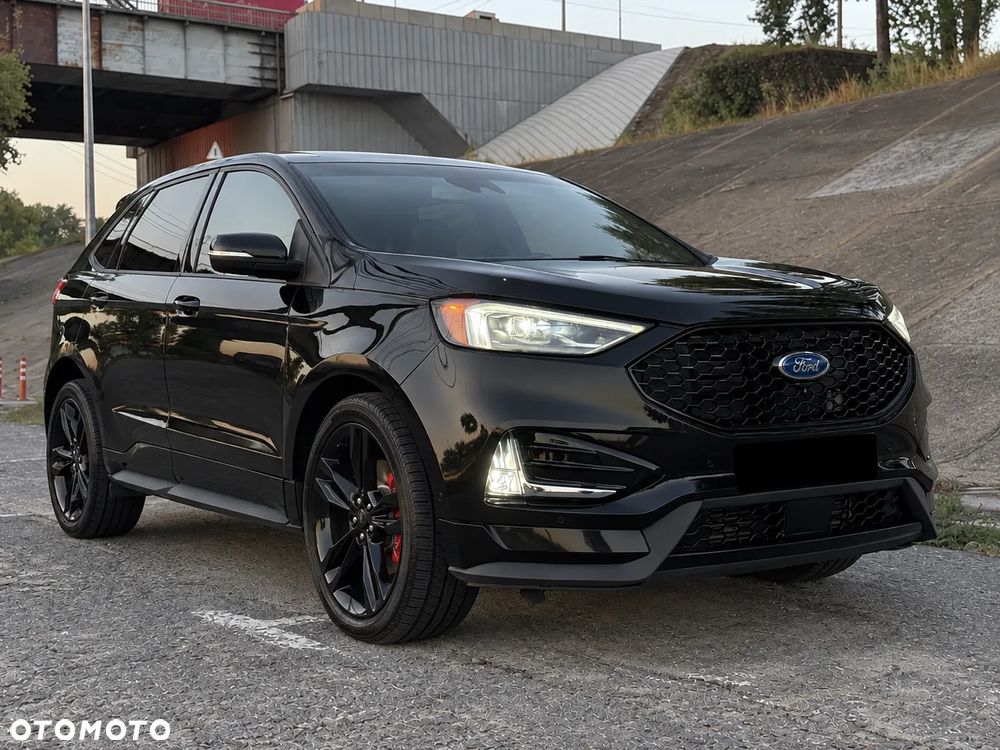 Ford Edge - 1
