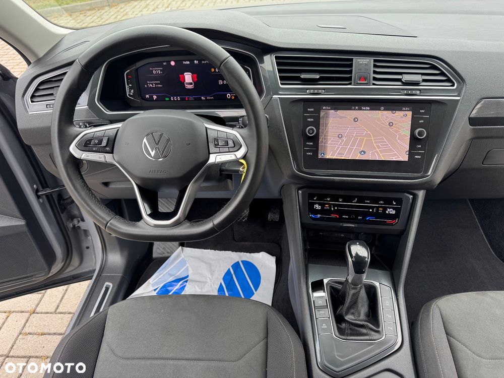 Volkswagen Tiguan - 28