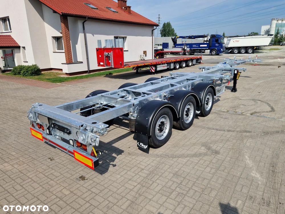 Fliegl Vario V3 rozsuwana - 1